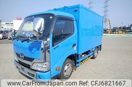 hino dutro 2017 CFJ6821667