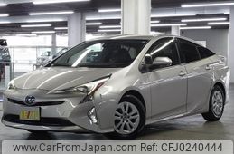 toyota prius 2017 -TOYOTA--Prius DAA-ZVW50--ZVW50-6074999---TOYOTA--Prius DAA-ZVW50--ZVW50-6074999-