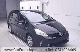toyota prius-α 2014 CFJ1006469