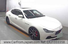 maserati ghibli 2015 quick_quick_ABA-MG30AA_ZAMRT57J001138404
