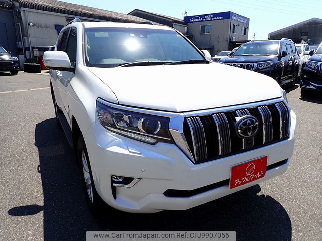 toyota land-cruiser-prado 2021 24433110 image 1