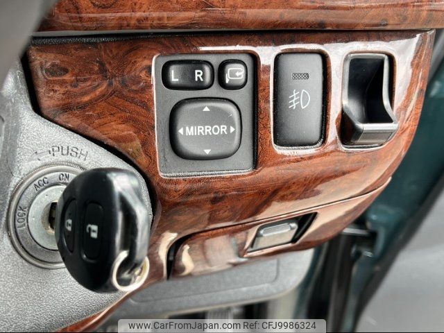 2012 Toyota Hiace Van TRH226K - Car Price $9,804