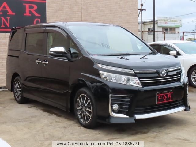 toyota voxy 2015 CFJ1836771 image 2