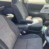 toyota voxy 2010 CFJ1554134 image 15