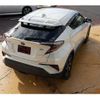 toyota c-hr 2017 quick_quick_ZYX10_ZYX10-2080117 image 15