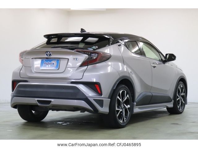 toyota c-hr 2017 -TOYOTA--C-HR ZYX10--ZYX10-2094045---TOYOTA--C-HR ZYX10--ZYX10-2094045- image 2