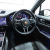 porsche cayenne 2018 GOO_JP_700250572030240927001 image 62