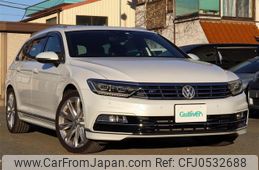 volkswagen passat-variant 2016 -VOLKSWAGEN--VW Passat Variant DBA-3CCZE--WVWZZZ3CZGE141913---VOLKSWAGEN--VW Passat Variant DBA-3CCZE--WVWZZZ3CZGE141913-