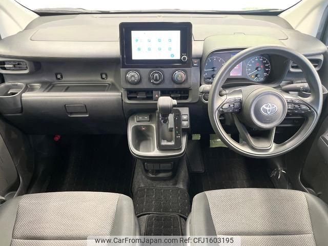 toyota sienta 2023 CFJ1603195 image 2