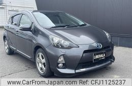 toyota aqua 2013 -TOYOTA--AQUA DAA-NHP10--NHP10-2257861---TOYOTA--AQUA DAA-NHP10--NHP10-2257861-