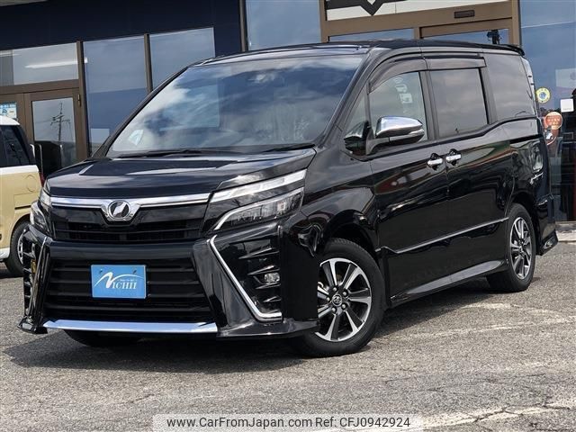 toyota voxy 2018 -TOYOTA--Voxy ZRR80W--0397474---TOYOTA--Voxy ZRR80W--0397474- image 1