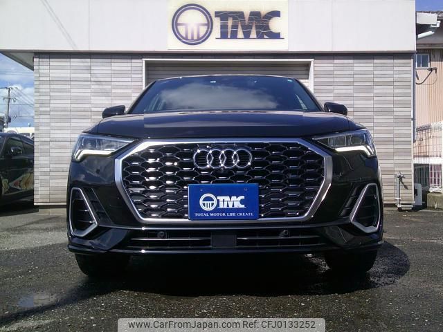 audi q3 2022 quick_quick_F3DPC_WAUZZZF35N1028040 image 2