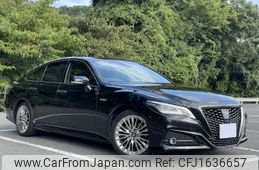toyota crown-hybrid 2019 CFJ1636657