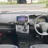 toyota wish 2010 CFJ1735085 image 10