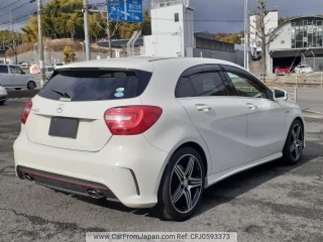 mercedes-benz a-class 2013 quick_quick_DBA-176044_WDD1760442J099339 image 2