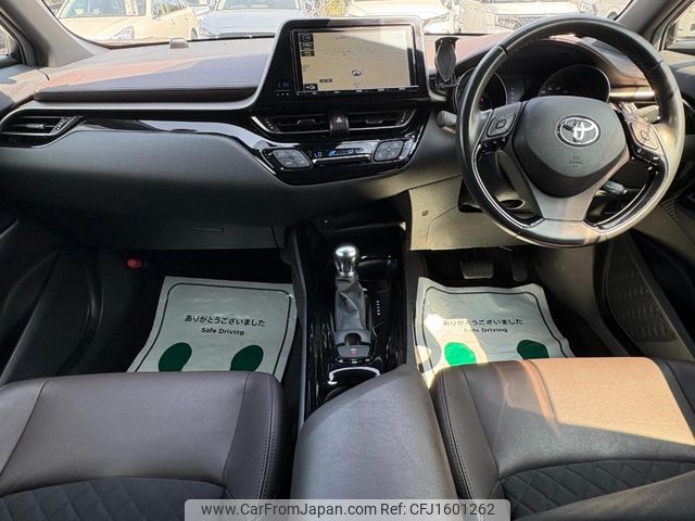 toyota c-hr 2017 CFJ1601262 image 2