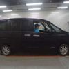 nissan serena 2016 CFJ1842800 image 8