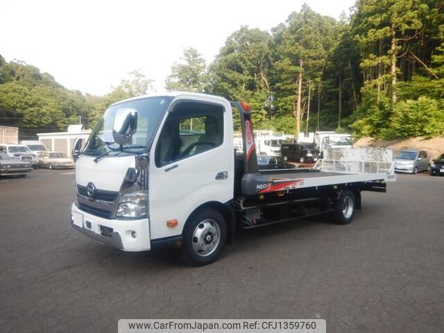 hino dutro 2018 CFJ1359760 image 2