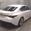 lexus is 2023 CFJ1853224 image 10