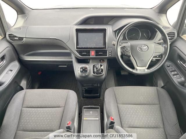 toyota voxy 2014 CFJ1853586 image 2
