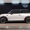 mini mini-others 2024 quick_quick_3BA-XR15MW_WMW32DH0702V58559 image 7