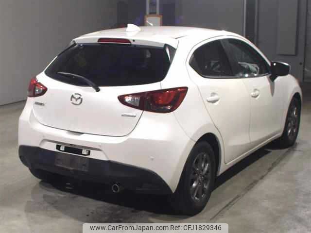 mazda demio 2018 CFJ1829346 image 2