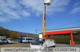 isuzu elf-truck 2006 CFJ8087484