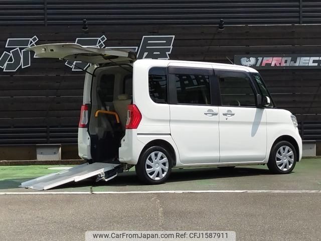 daihatsu tanto 2017 CFJ1587911 image 1