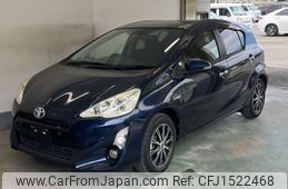 toyota aqua 2017 CFJ1522468