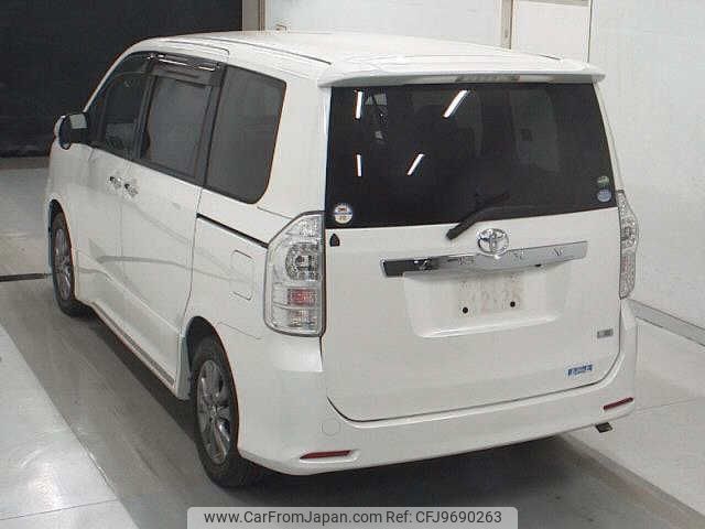 toyota voxy 2013 -TOYOTA--Voxy ZRR70W-0568268---TOYOTA--Voxy ZRR70W-0568268- image 2