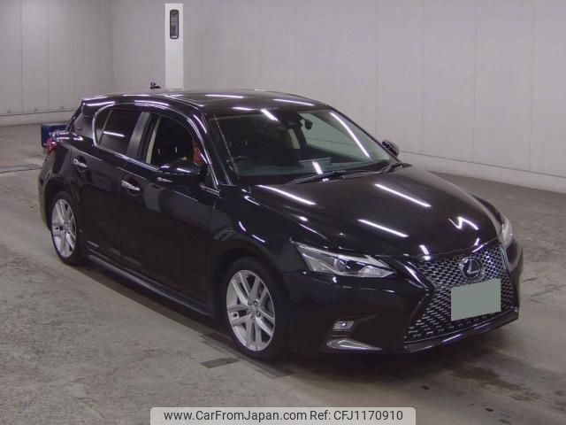 lexus ct 2018 quick_quick_DAA-ZWA10_ZWA10-2324015 image 1
