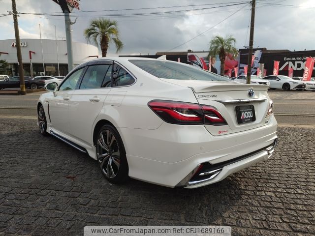 toyota crown 2018 CFJ1689166 image 2