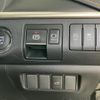 toyota harrier 2018 CFJ1631861 image 17