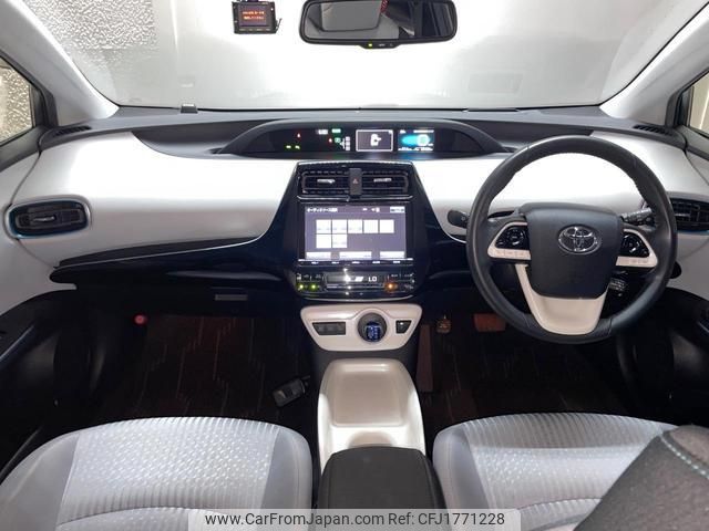 toyota prius 2016 CFJ1771228 image 2
