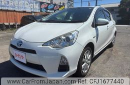 toyota aqua 2014 CFJ1677440