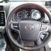 toyota land-cruiser-prado 2021 24232304 image 32