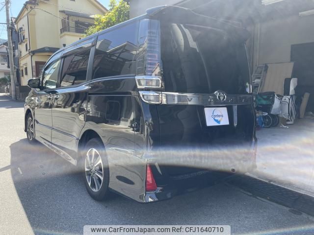 toyota voxy 2017 CFJ1640710 image 2
