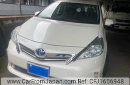 toyota prius-α 2012 CFJ1656948
