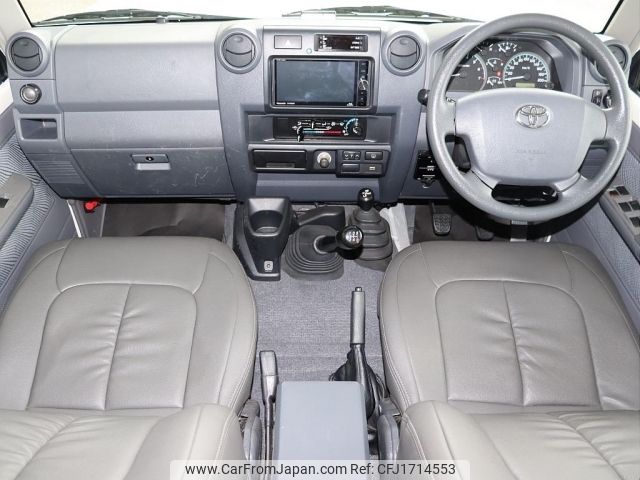 toyota land-cruiser 2014 CFJ1714553 image 2
