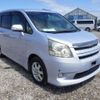 toyota noah 2009 NIKYO_HT22116 image 1