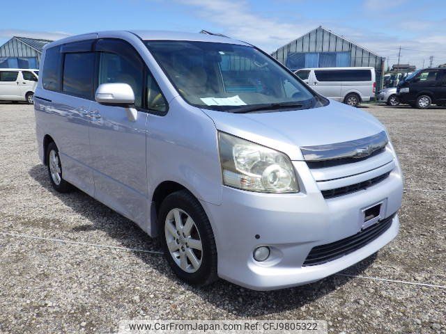 toyota noah 2009 NIKYO_HT22116 image 1