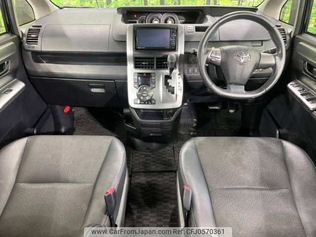 toyota voxy 2013 -TOYOTA--Voxy DBA-ZRR75W--ZRR75-0114880---TOYOTA--Voxy DBA-ZRR75W--ZRR75-0114880- image 2