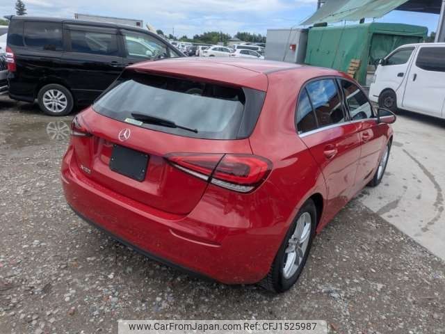 mercedes-benz a-class 2019 CFJ1525987 image 2