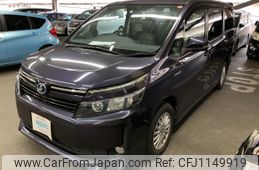 toyota voxy 2014 ZWR80-0062692