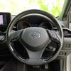 toyota c-hr 2017 quick_quick_DAA-ZYX10_ZYX10-2061537 image 14