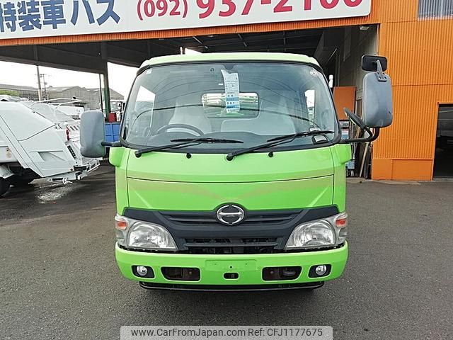 hino dutro 2014 GOO_NET_EXCHANGE_0803382A30250521W008 image 2