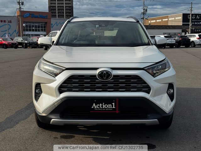 toyota rav4 2019 167 image 2
