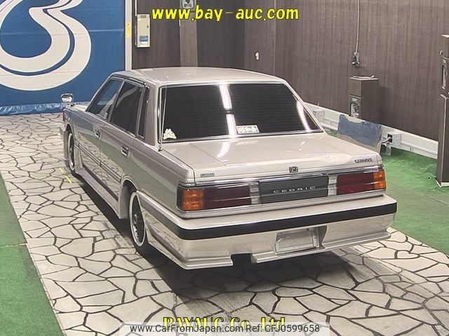 nissan cedric 1983 -NISSAN--Cedric Y30-000946---NISSAN--Cedric Y30-000946- image 2