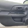 toyota aqua 2017 -TOYOTA--AQUA DAA-NHP10--NHP10-6685390---TOYOTA--AQUA DAA-NHP10--NHP10-6685390- image 4