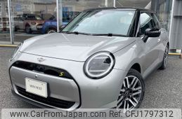mini mini-others 2024 CFJ1797312